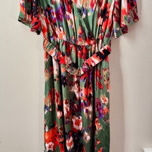 Green Ruffled Maxi Dress with Flutter Sleeves for Wedding Guest